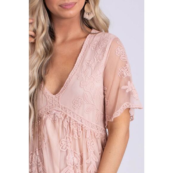 BAEVELY Blush Pink Lace Maxi Dress, Size Medium - Picture 2 of 16